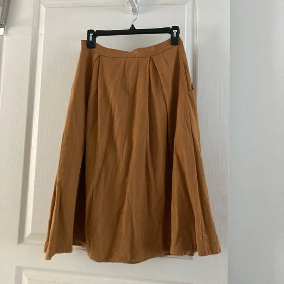 Adored Vintage Fall Skirt - Picture 2 of 6